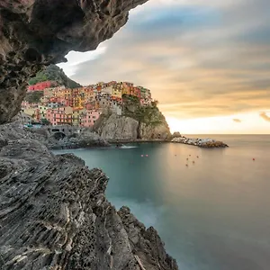 L' Attico Giallo Oro Di Giulia Manarola